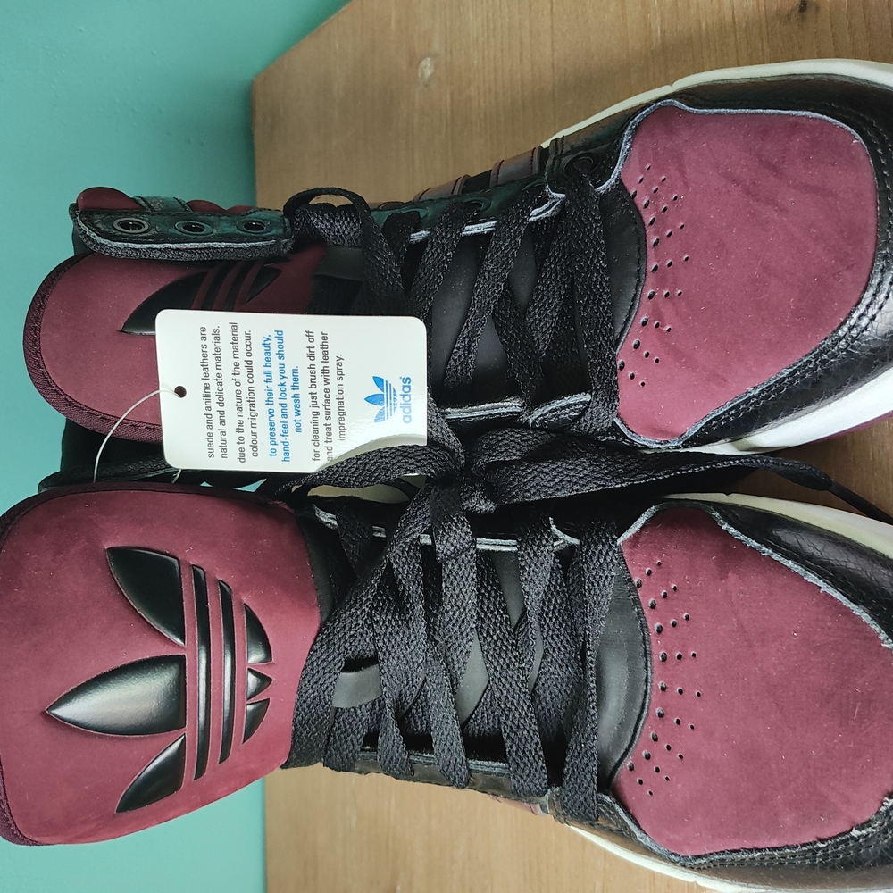 Adidas Attitude